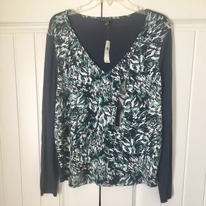 NWT Banana Republic Navy Patterned Top
